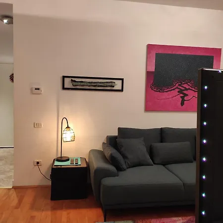 Apartment Valkane