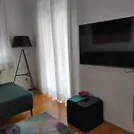 Valkane شقة